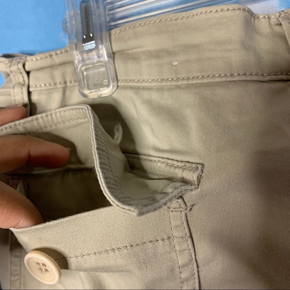 R4R- Khaki Capri size 13 - Picture 10 of 10